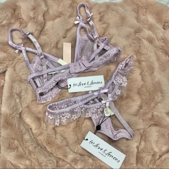 Ditsy Shimmer Set NWOT - Picture 7 of 16